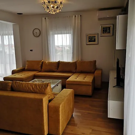 Apartment Topalli Bibinje