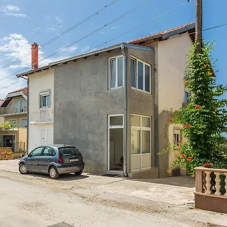 Topalli Apartment Bibinje